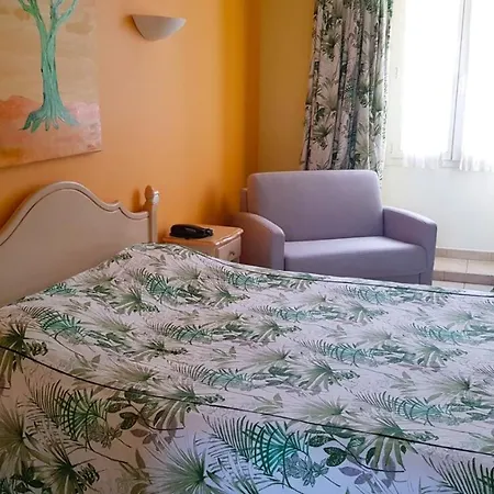 Les Palmiers 3* Saint-Tropez